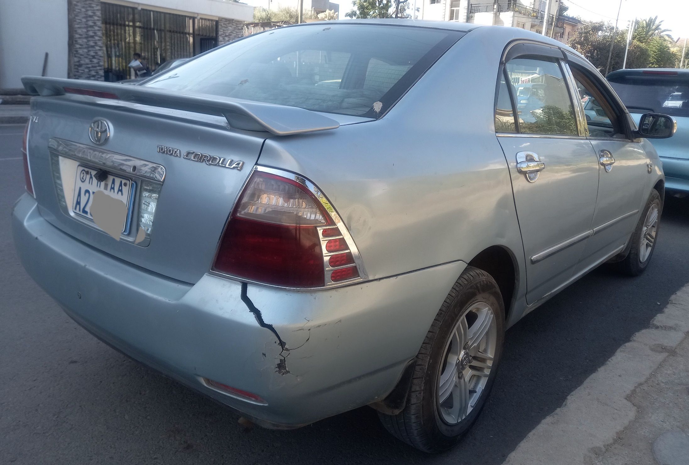 Toyota Corolla (ያልዞረ) - Image