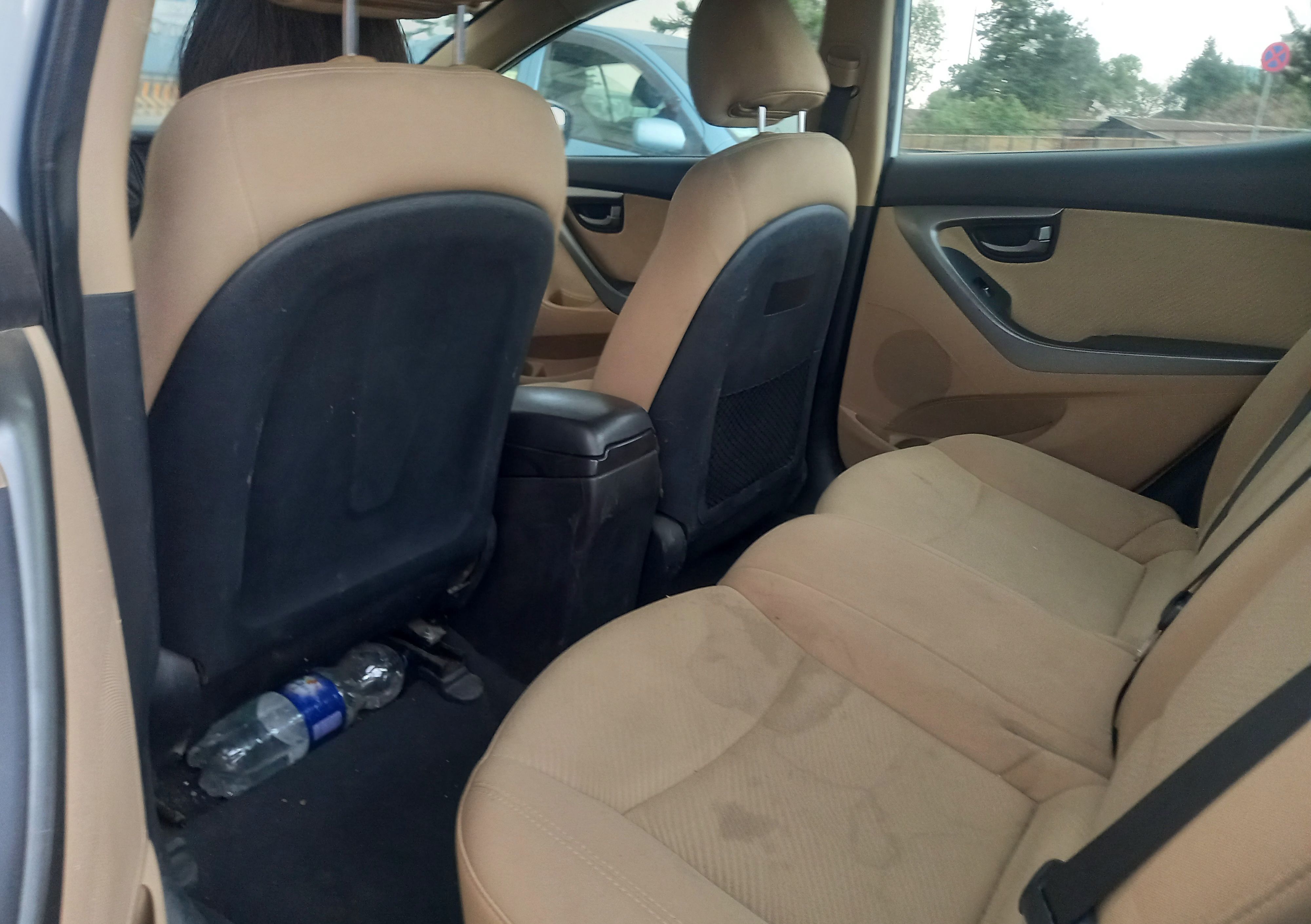 Hyundai Elantra - Image