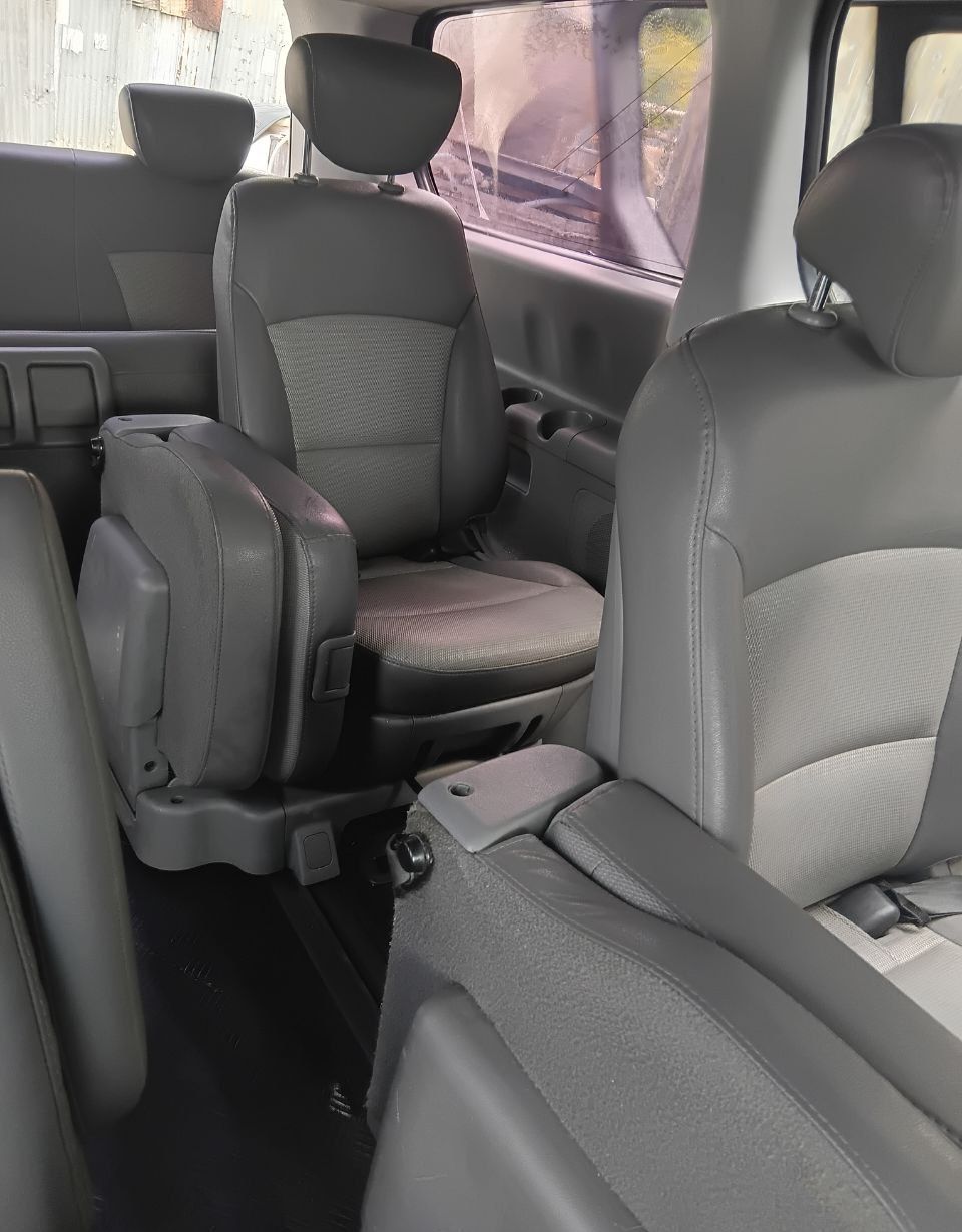 Hyundai Starex - Image