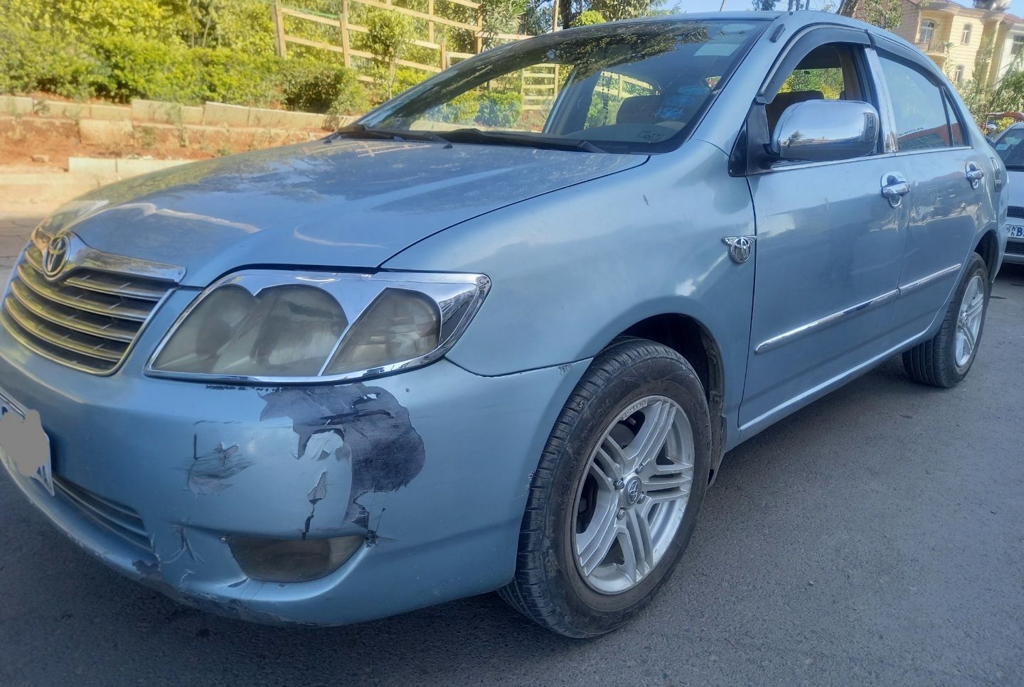 Toyota Corolla (ያልዞረ) - Image