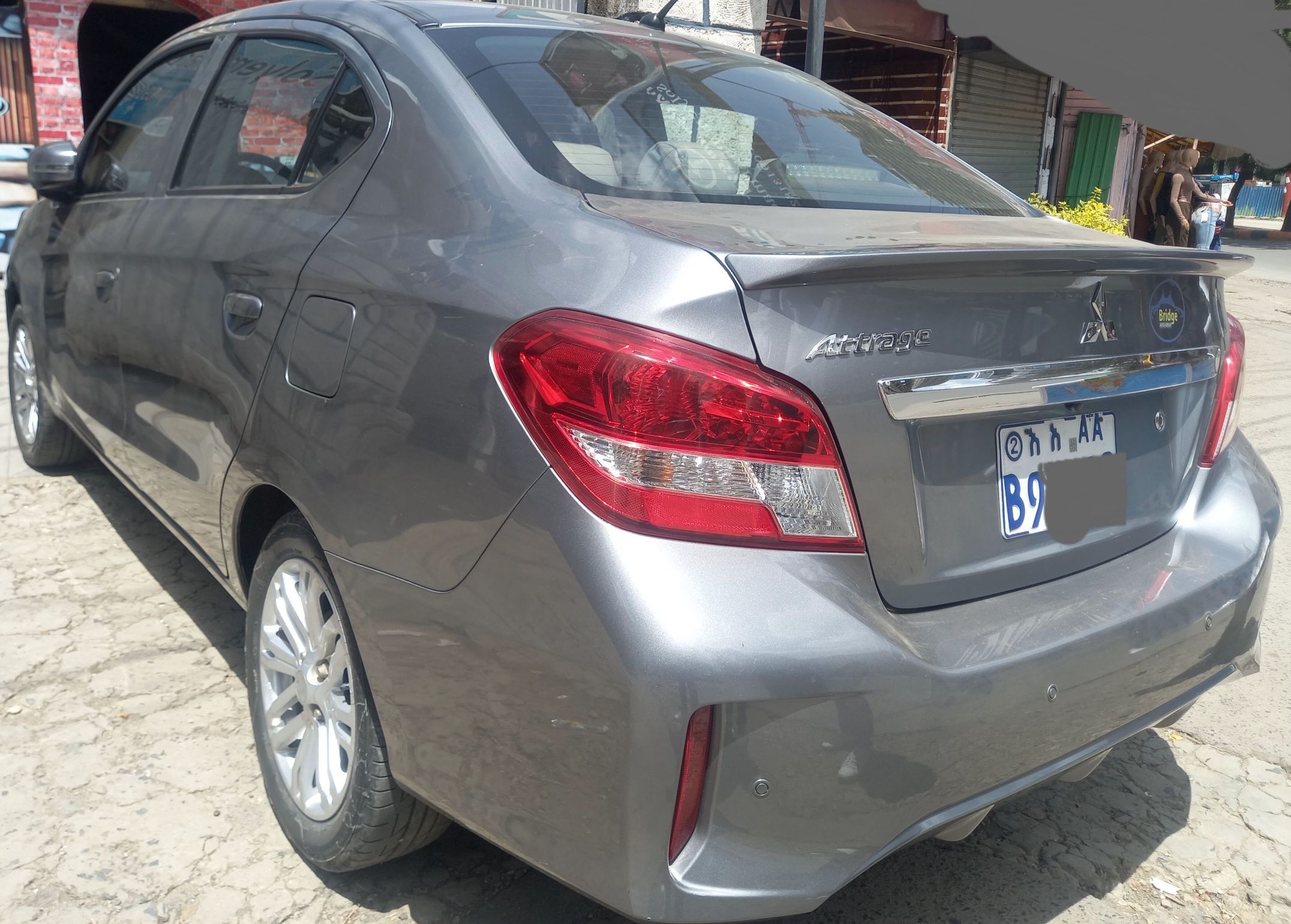 Mitsubishi Attrage - Image