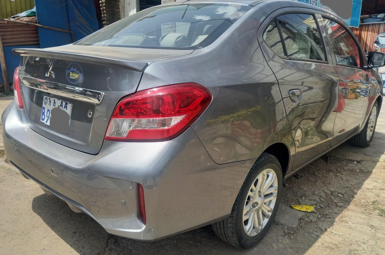 Mitsubishi Attrage - Image