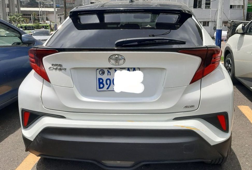 Toyota C-HR (2021) - Image