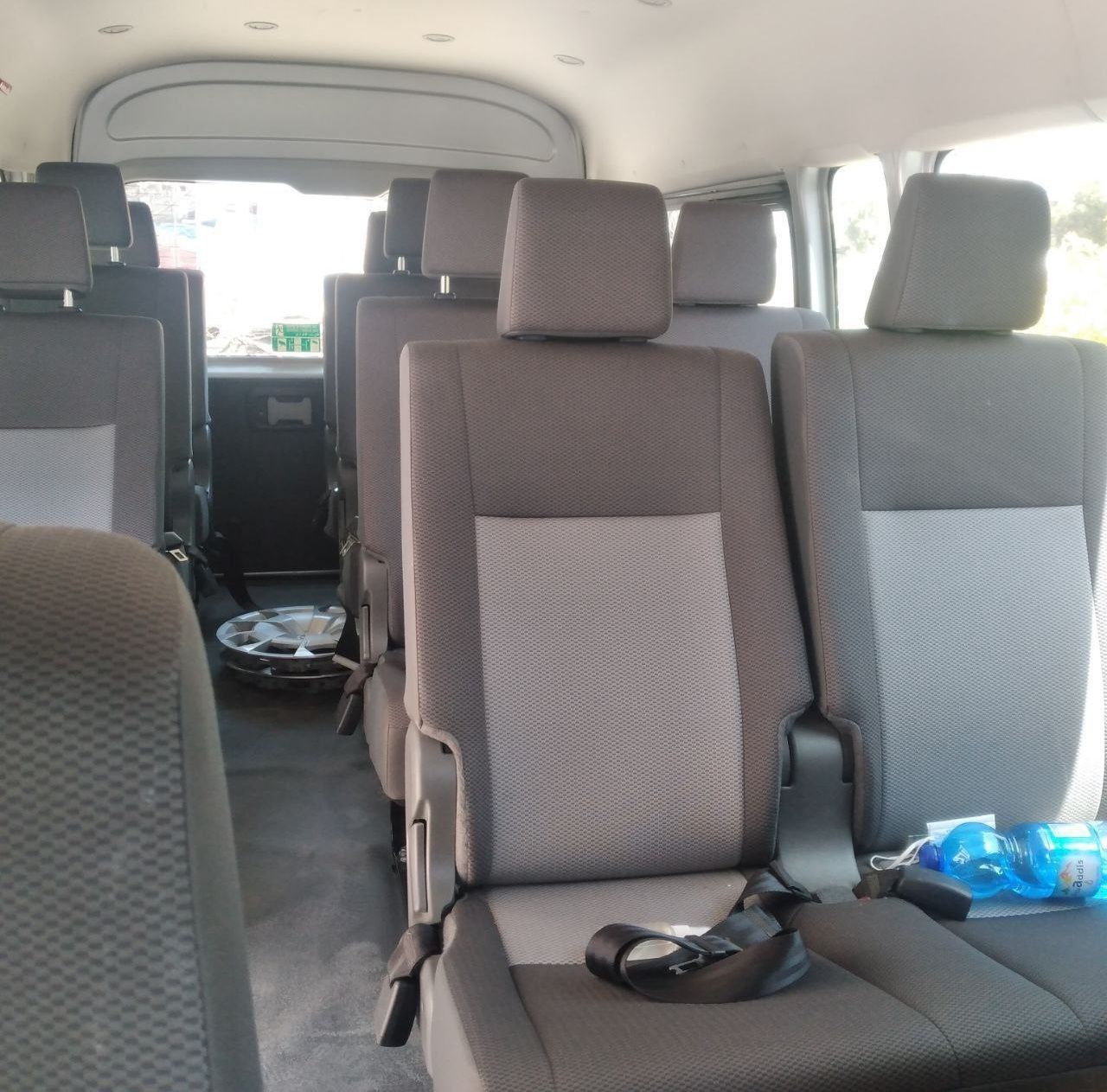 Toyota D4D (Hiace) High Roof - Image