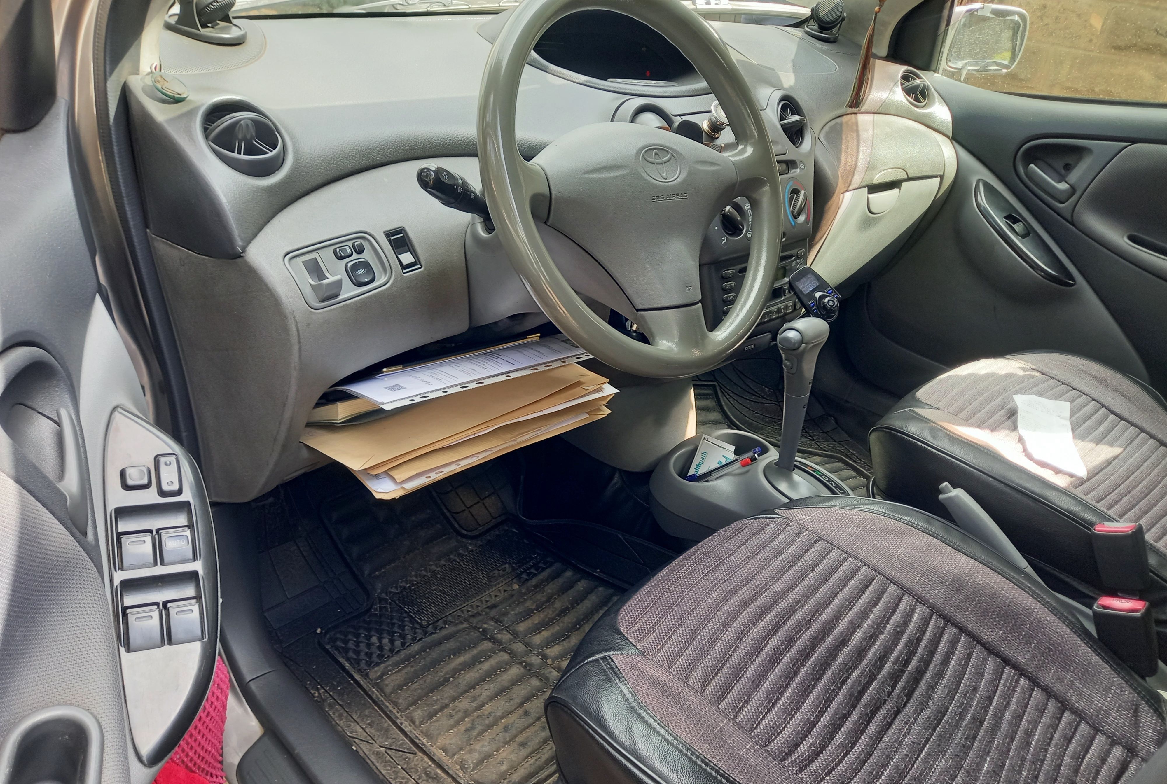 Toyota Vitz (Real 2001) - Image