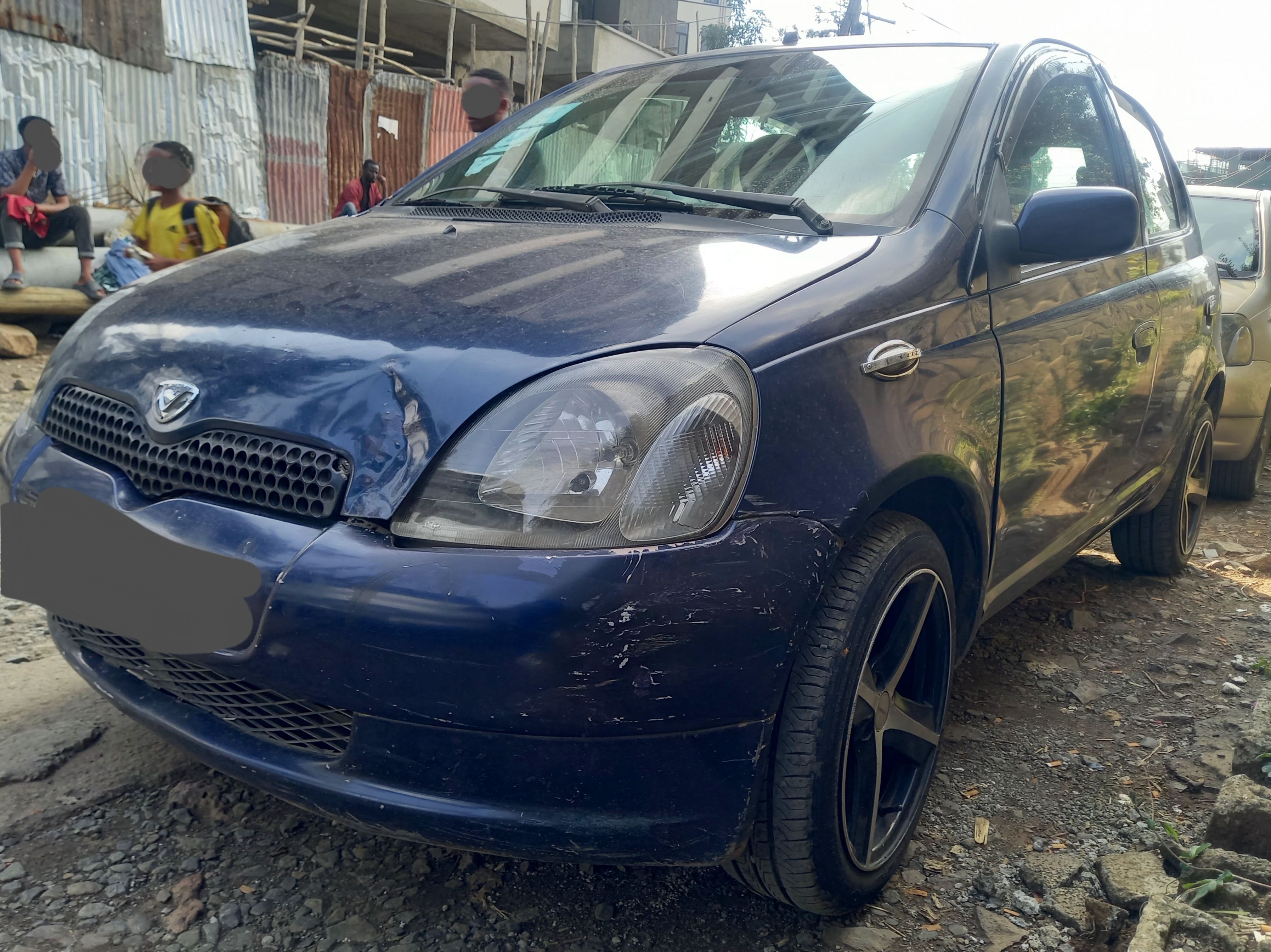 Toyota Vitz (Real 2001/12) - Image