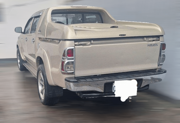 Toyota Hilux Double Cab - Image