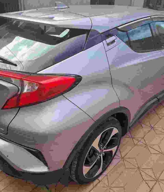 Toyota CH-R