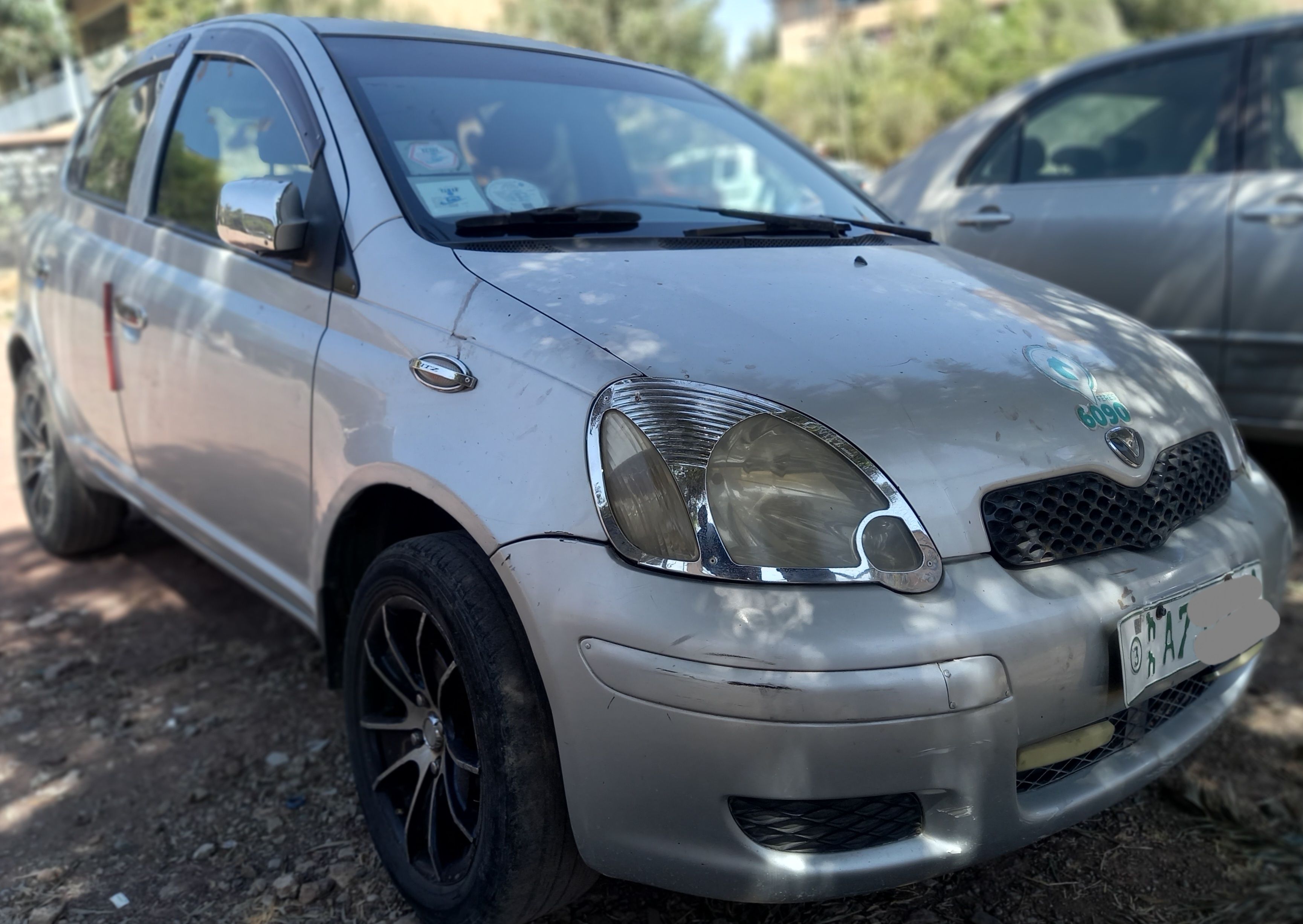 Toyota Vitz (RIDE)