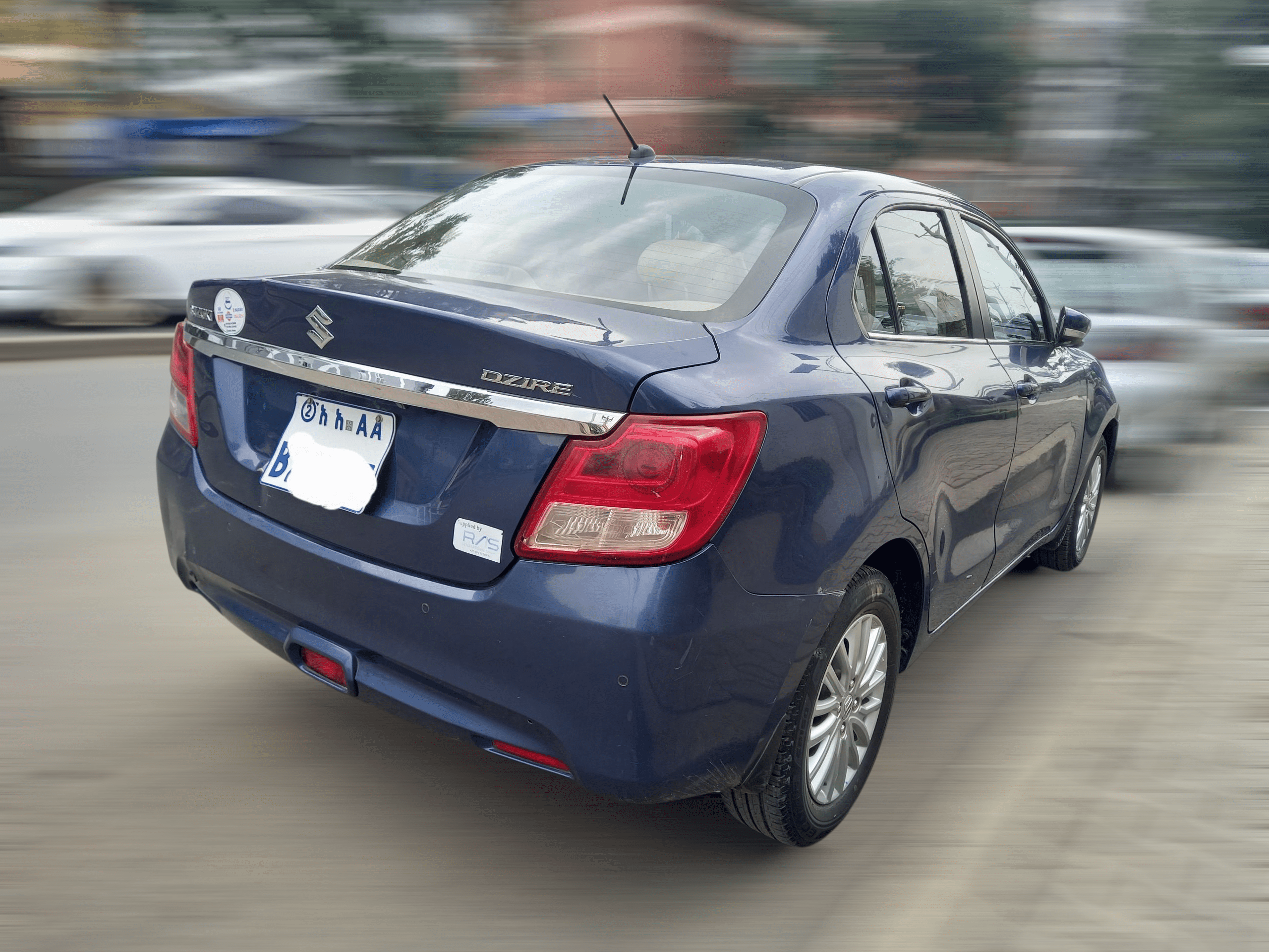 Suzuki Dzire - Image