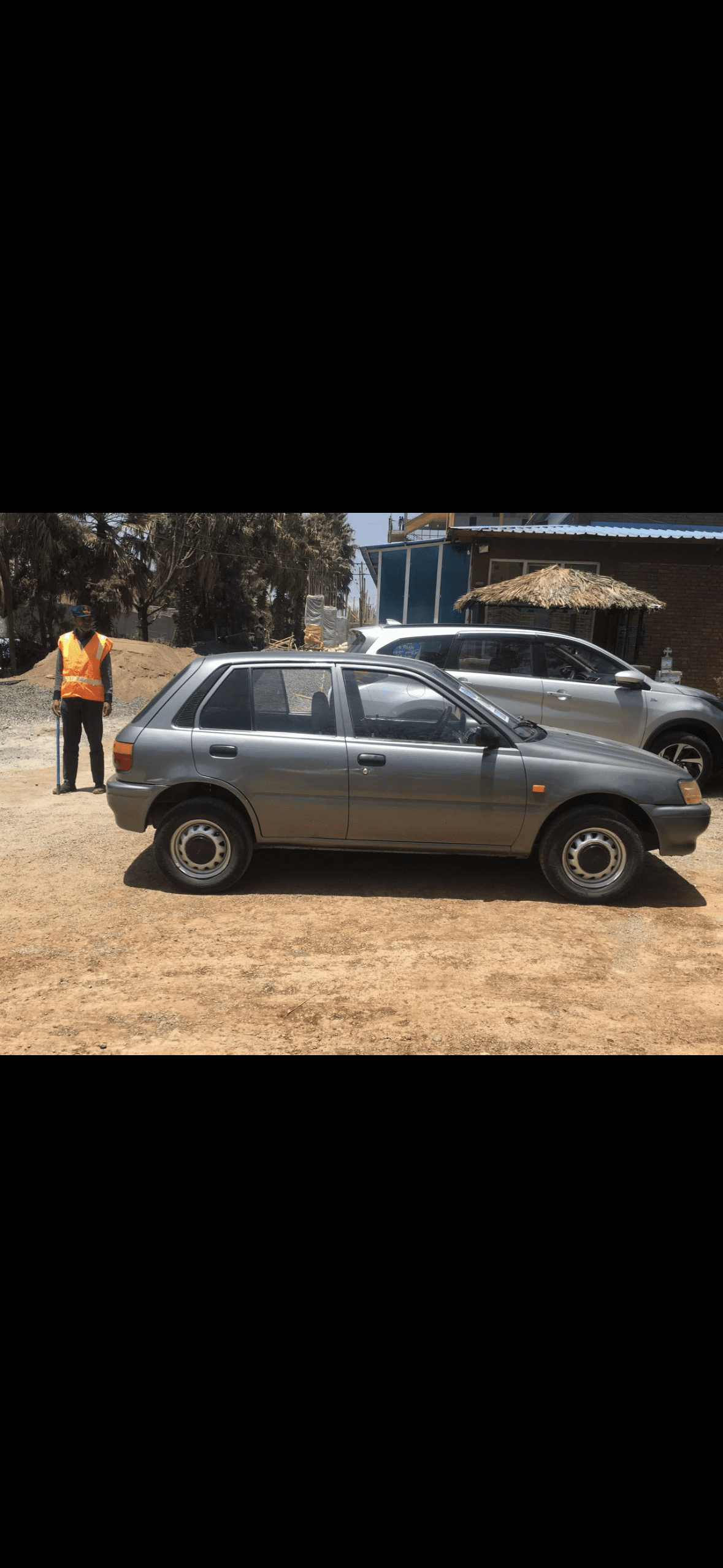 Toyota starlet  - Image