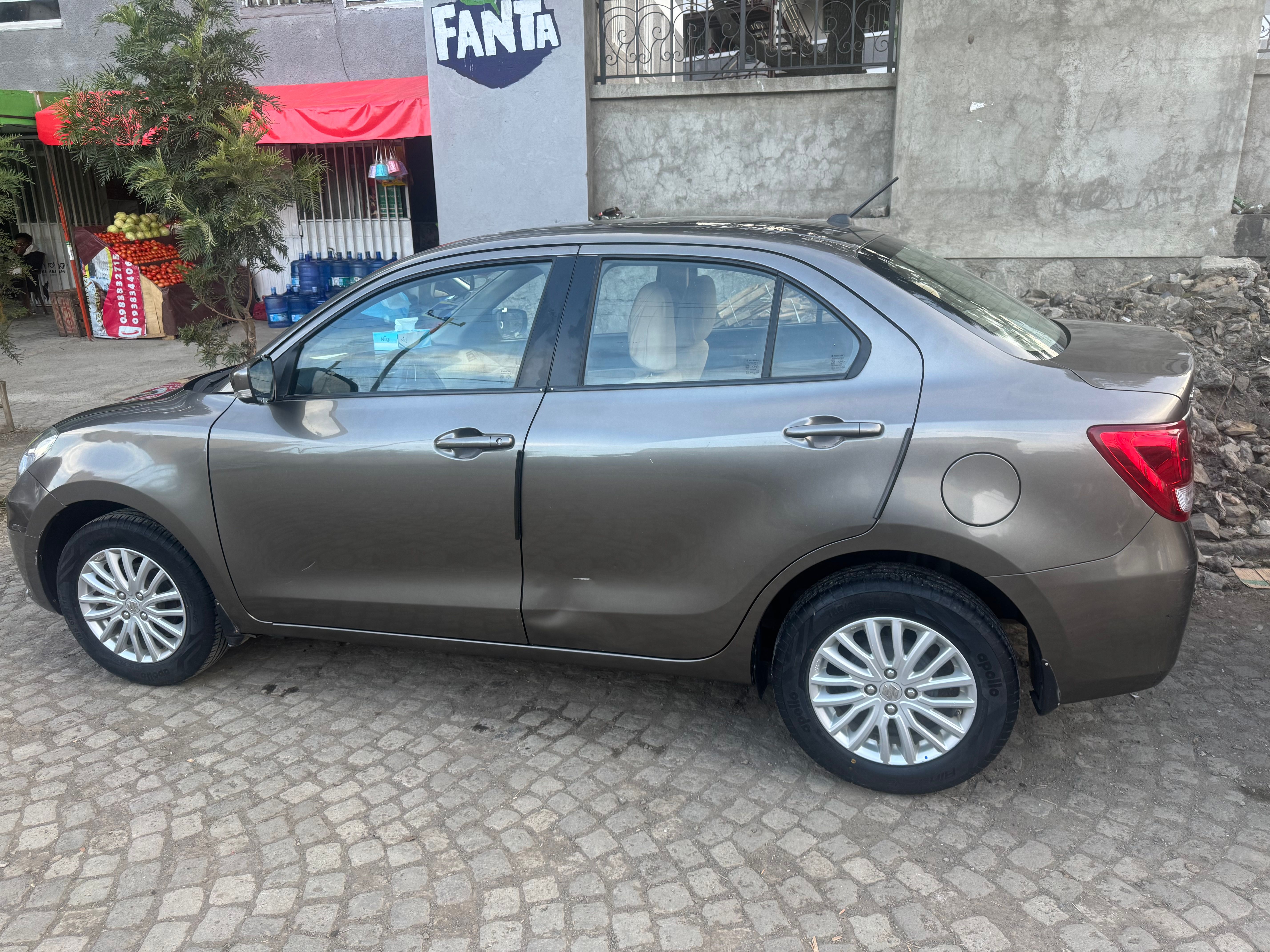 Suzuki Desire