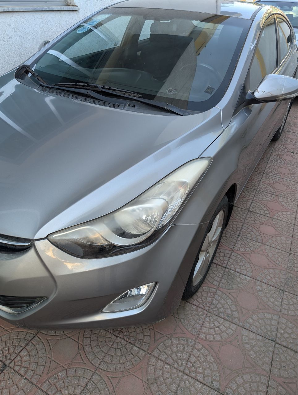Hyundai Elantra - Image