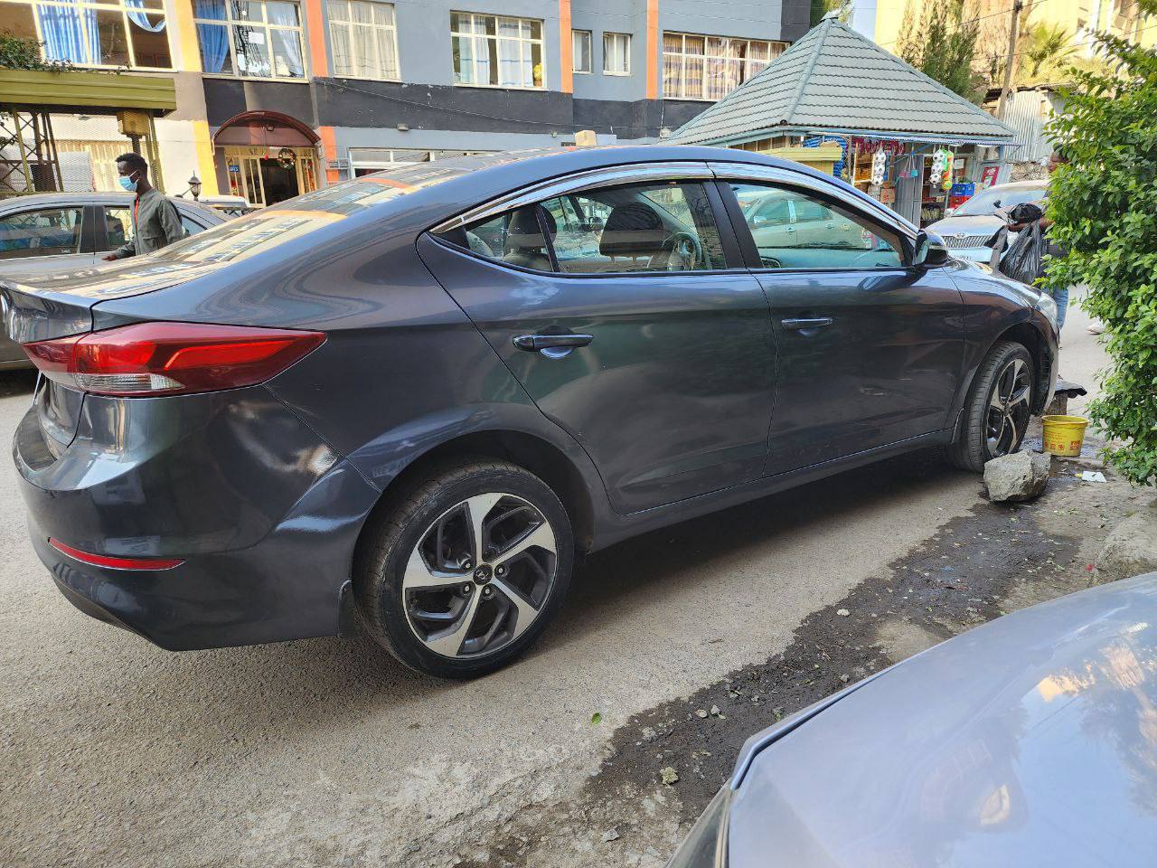 Hyundai Elantra 2016