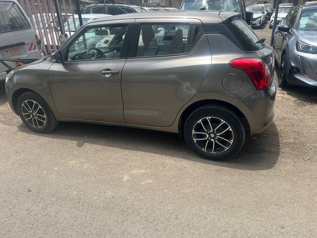 SUZUKI SWIFT 2022
