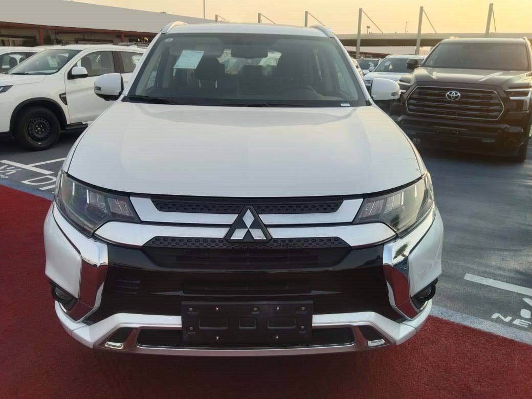 MITSUBISHI OUTLANDER - Image