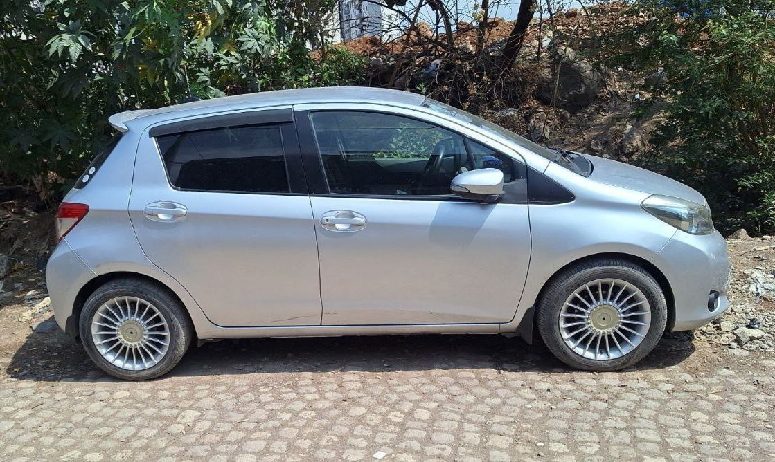 Toyota Yaris 2011 - Image