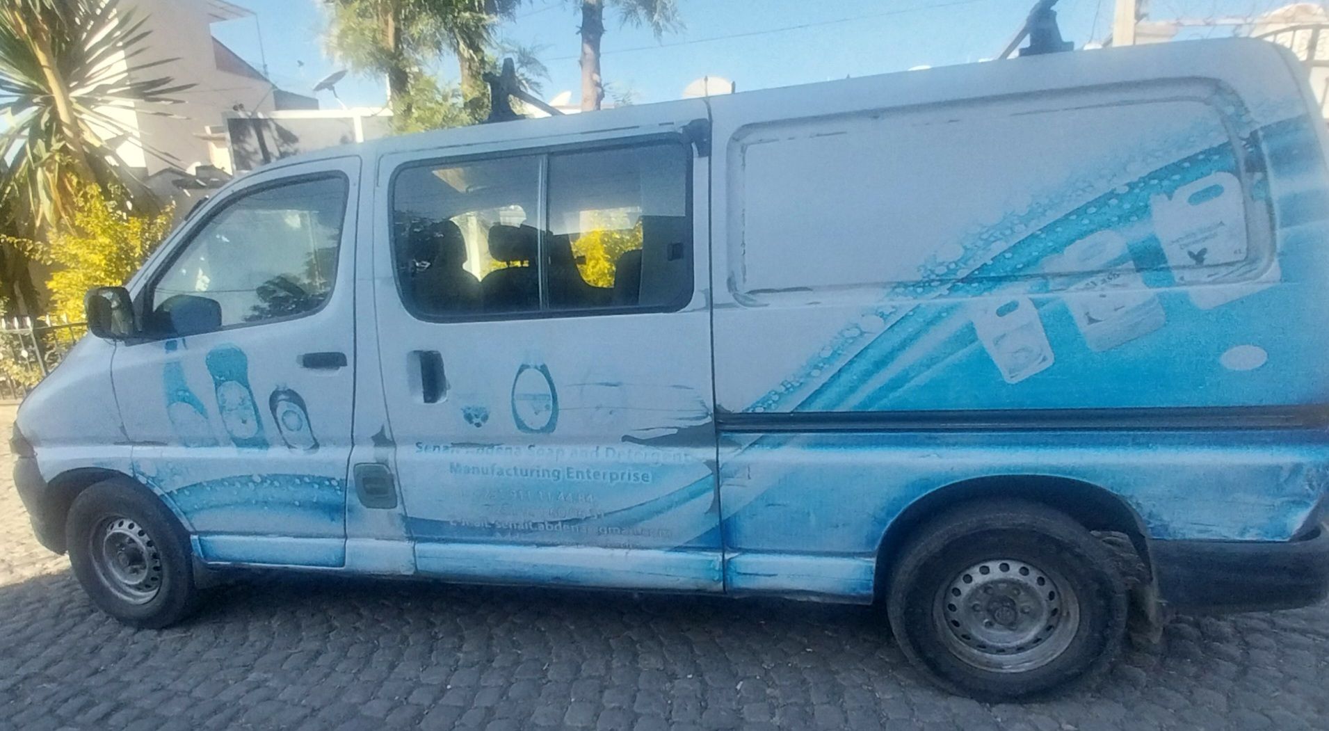 1997 Toyota Granvia HiAce (XH10) - Image