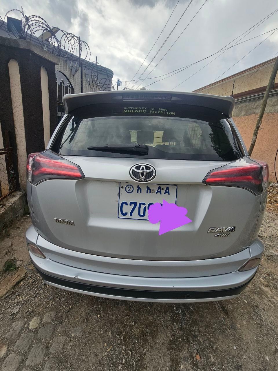 2016 Toyota Rav4 from NGO