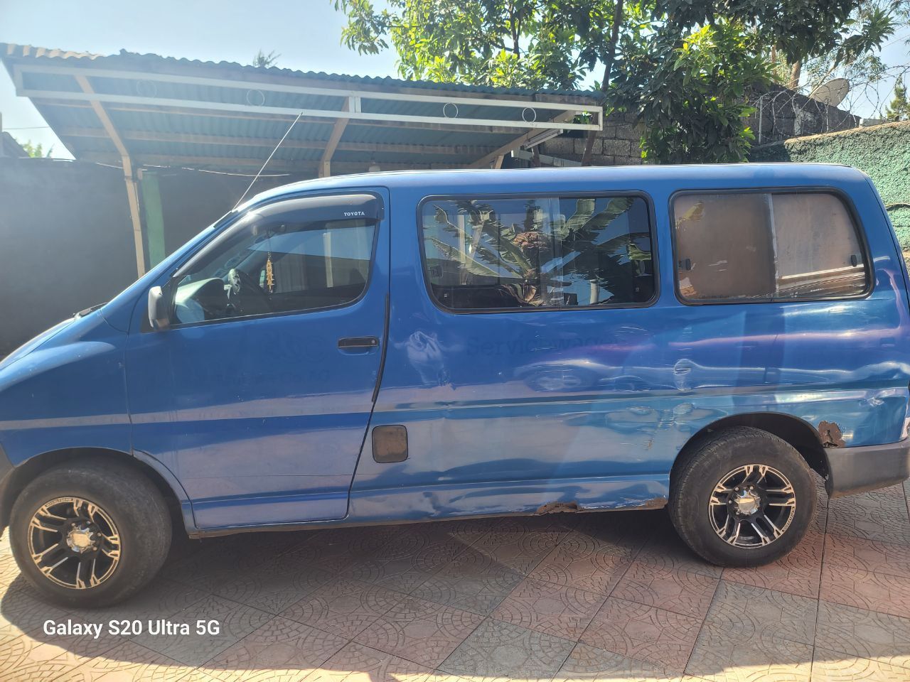 Toyota Dolpnin - Image