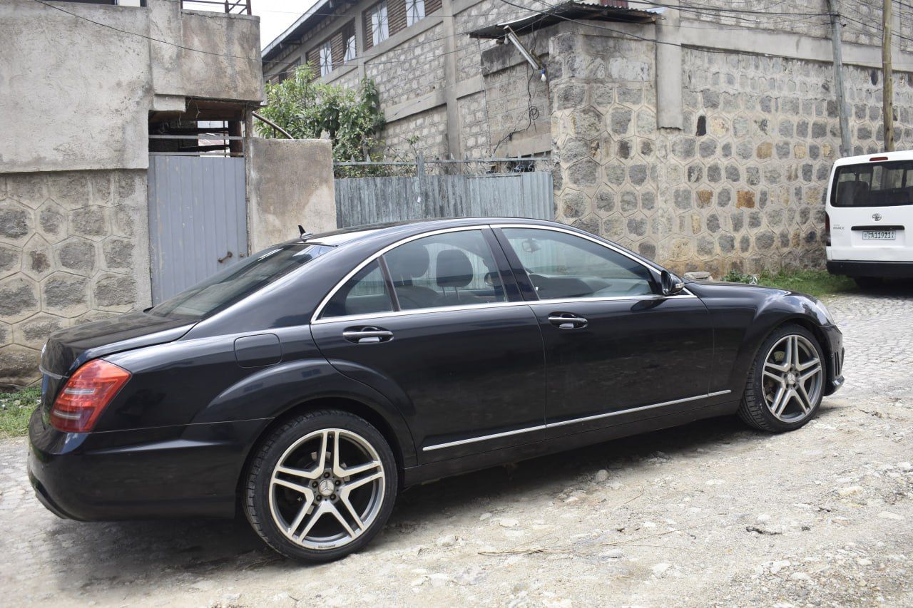 Mercedes s-class - Image