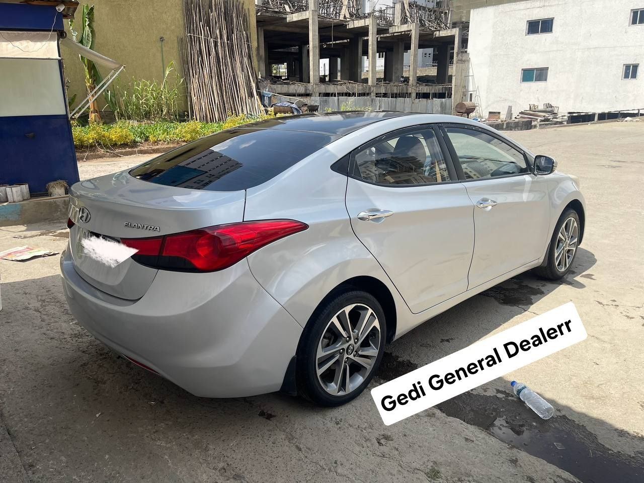 Hyundai Elantra  - Image