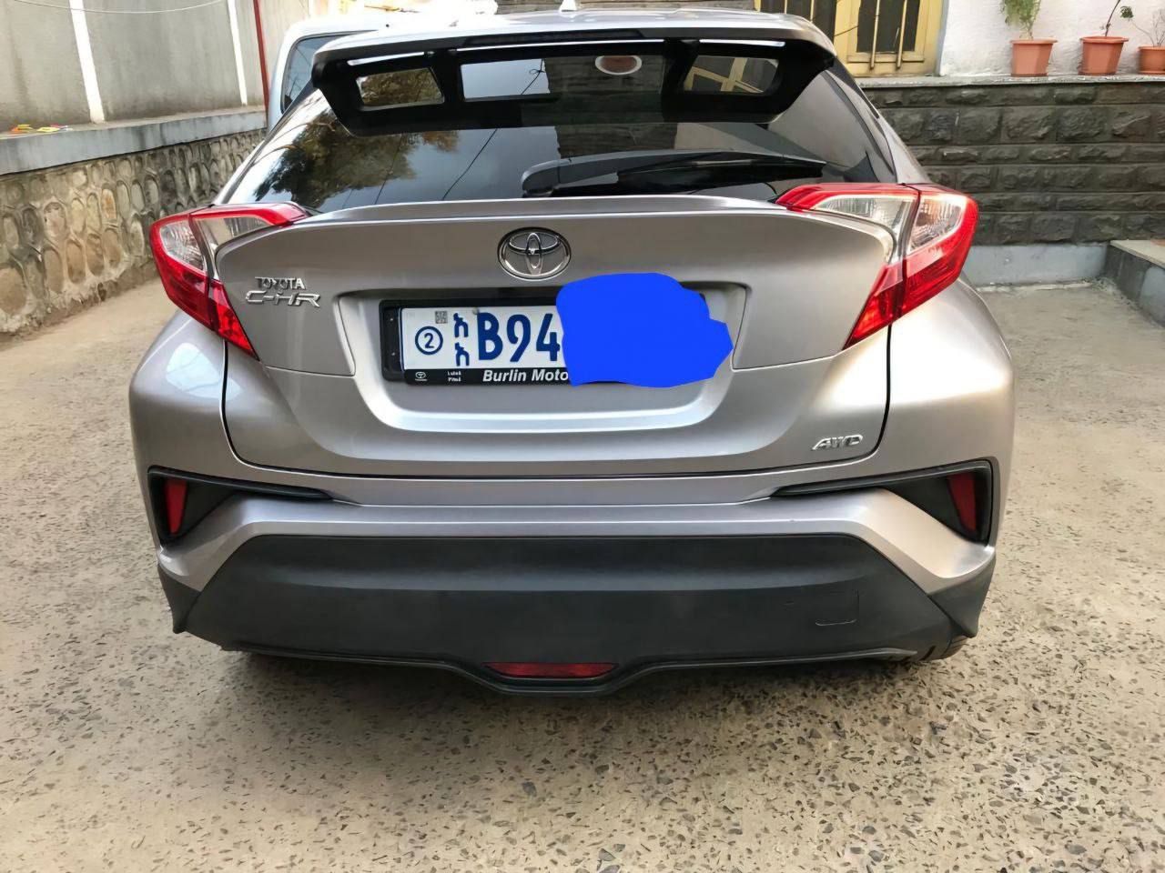 Toyota C-HR  - Image