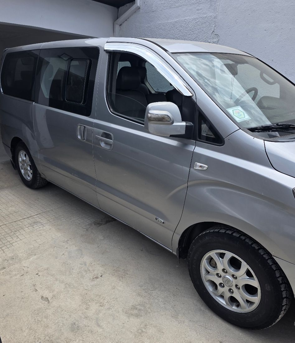 Hyundai Starex  - Image