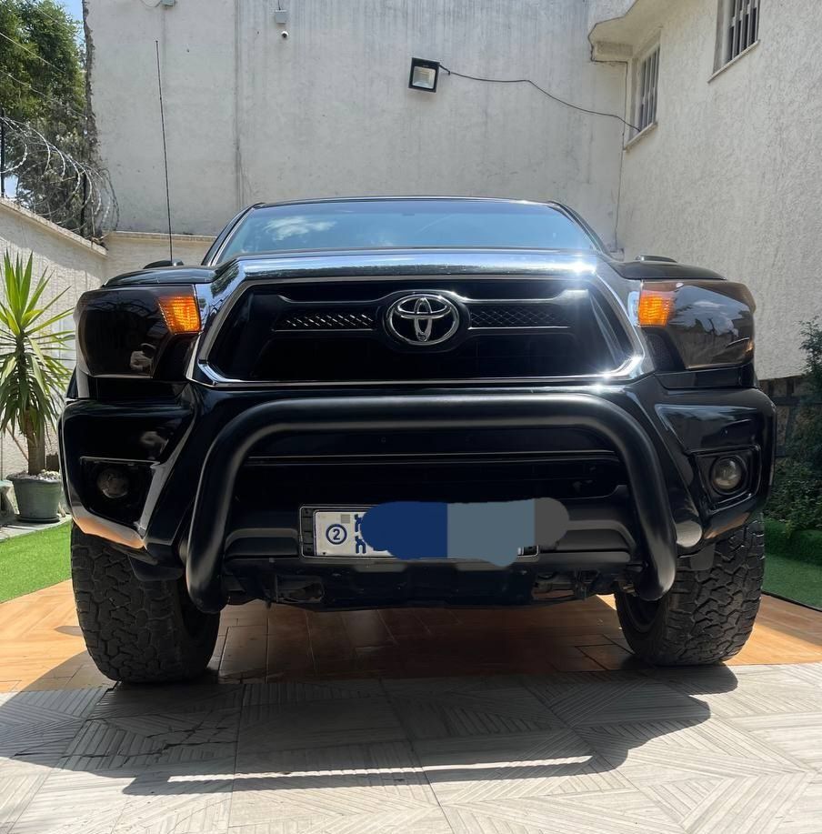 Toyota Tacoma