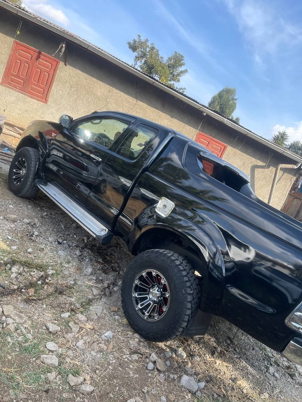 Toyota Hilux King Cab - Image