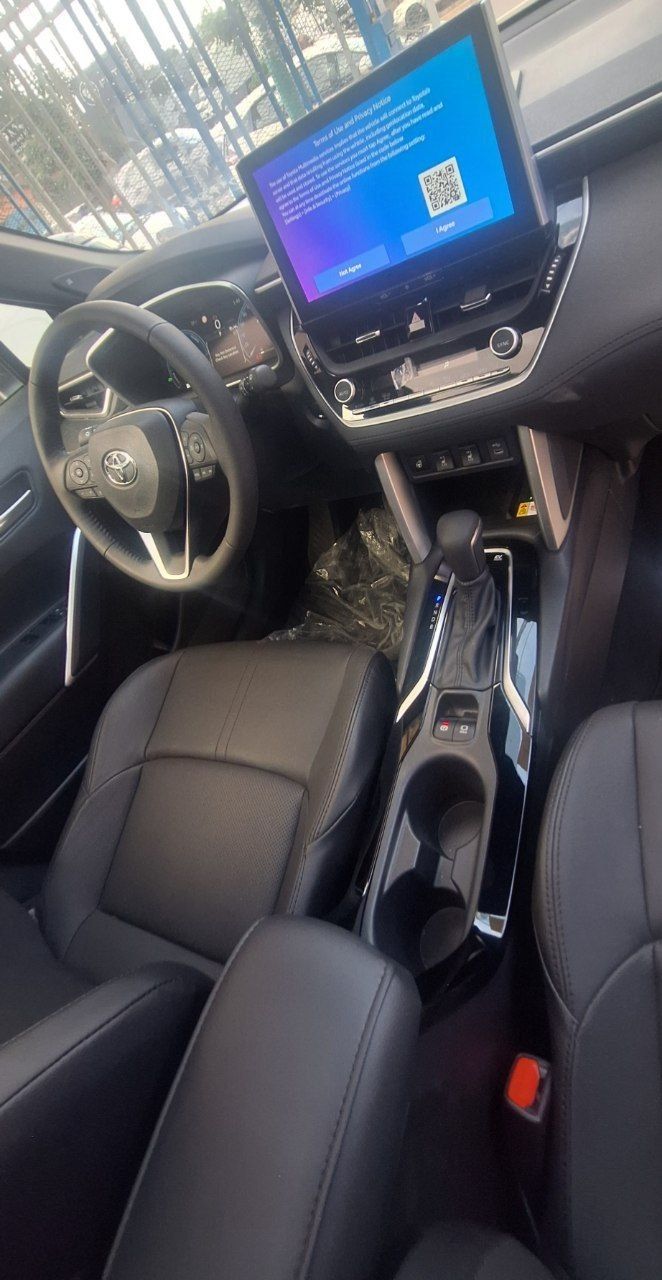 Toyota Corolla CROSS Hybrid  - Image