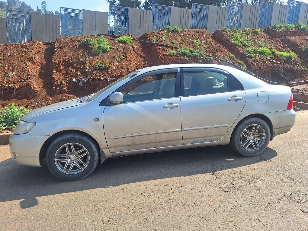 ቶዮታ ኮሮላ 2005 - Image