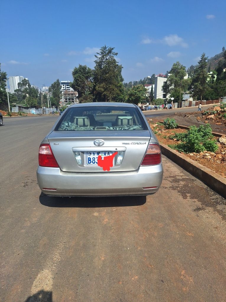 ቶዮታ ኮሮላ 2005 - Image