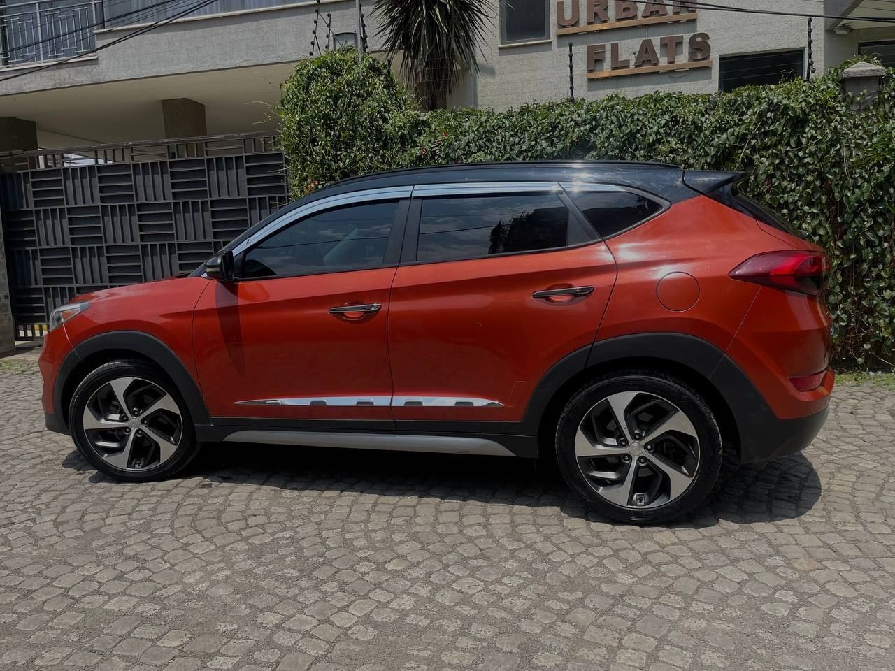 Hyundai Tucson 