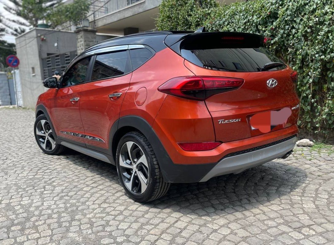 Hyundai Tucson  - Image