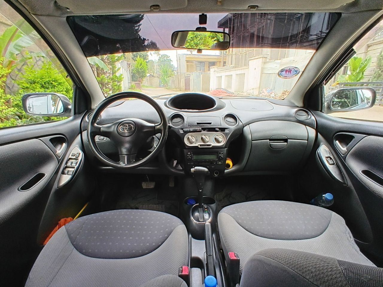 TOYOTA VITZ - Image