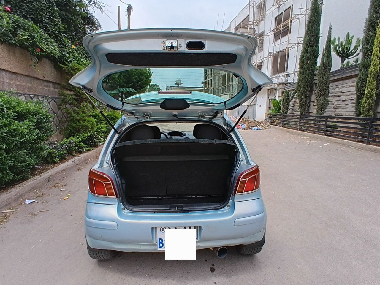 TOYOTA VITZ - Image