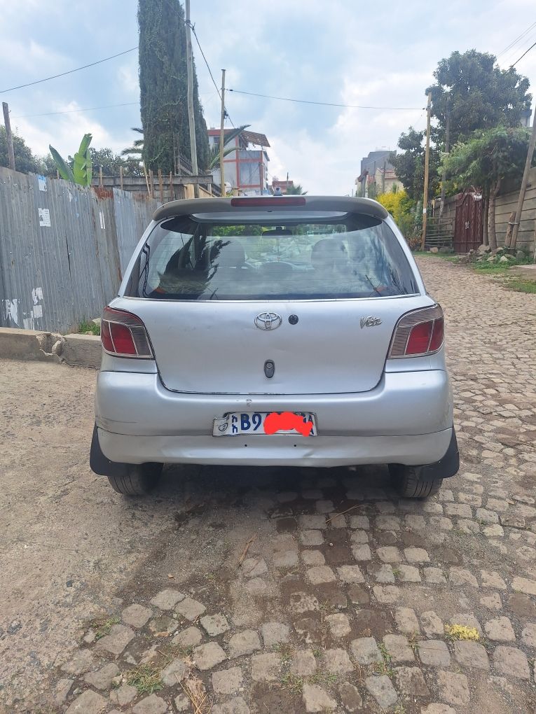 vitz 2000/6 model - Image