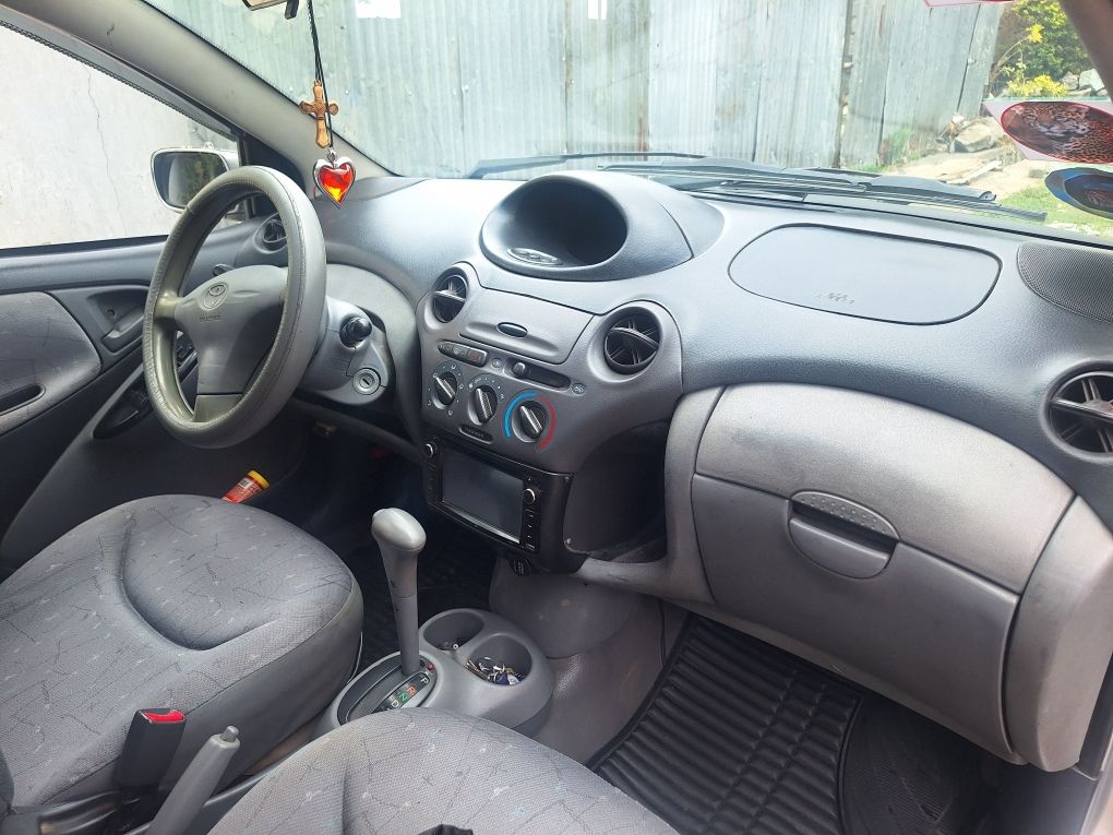 vitz 2000/6 model - Image