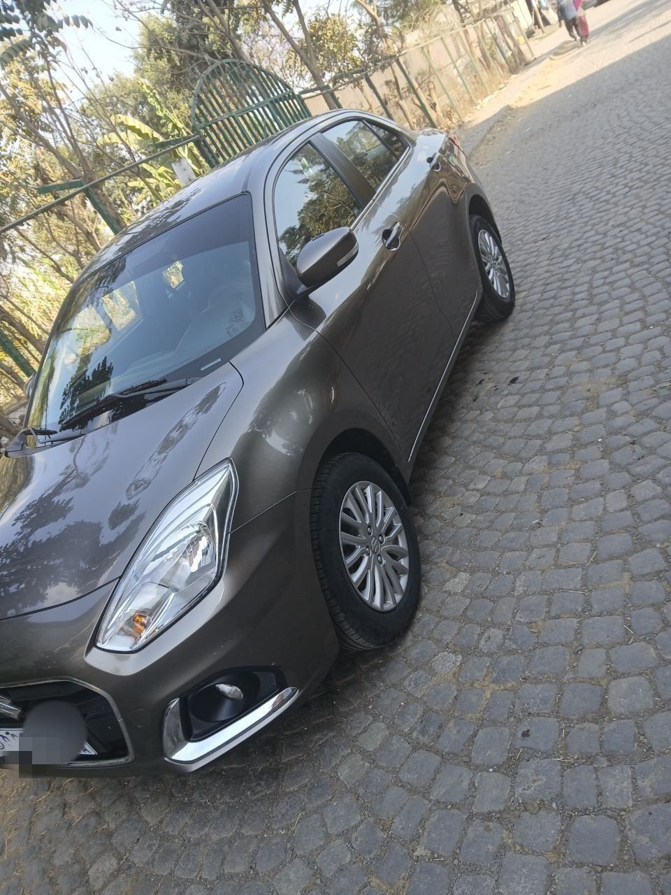 Suzuki Dzair  - Image