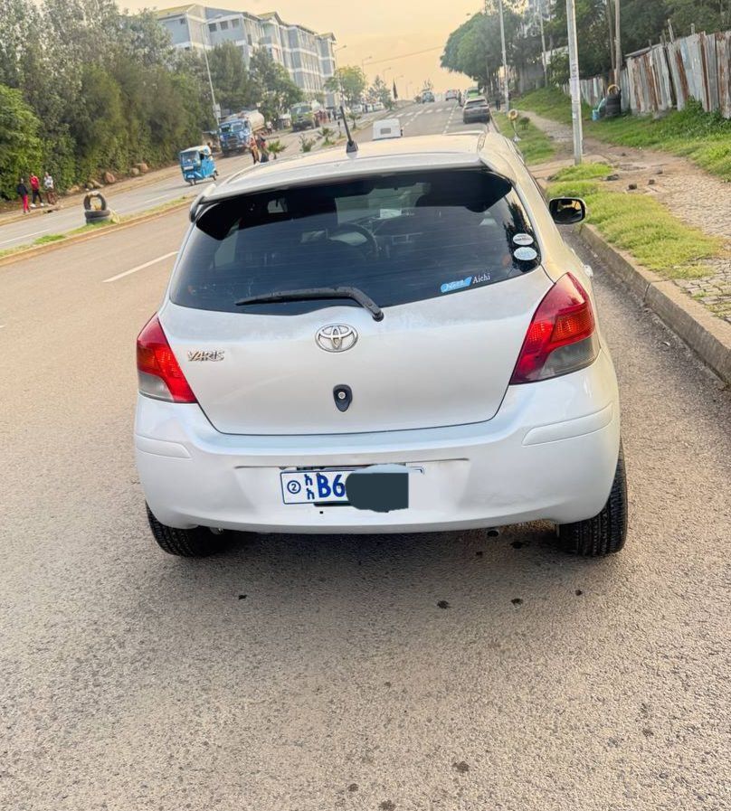 Toyota Yaris Compact