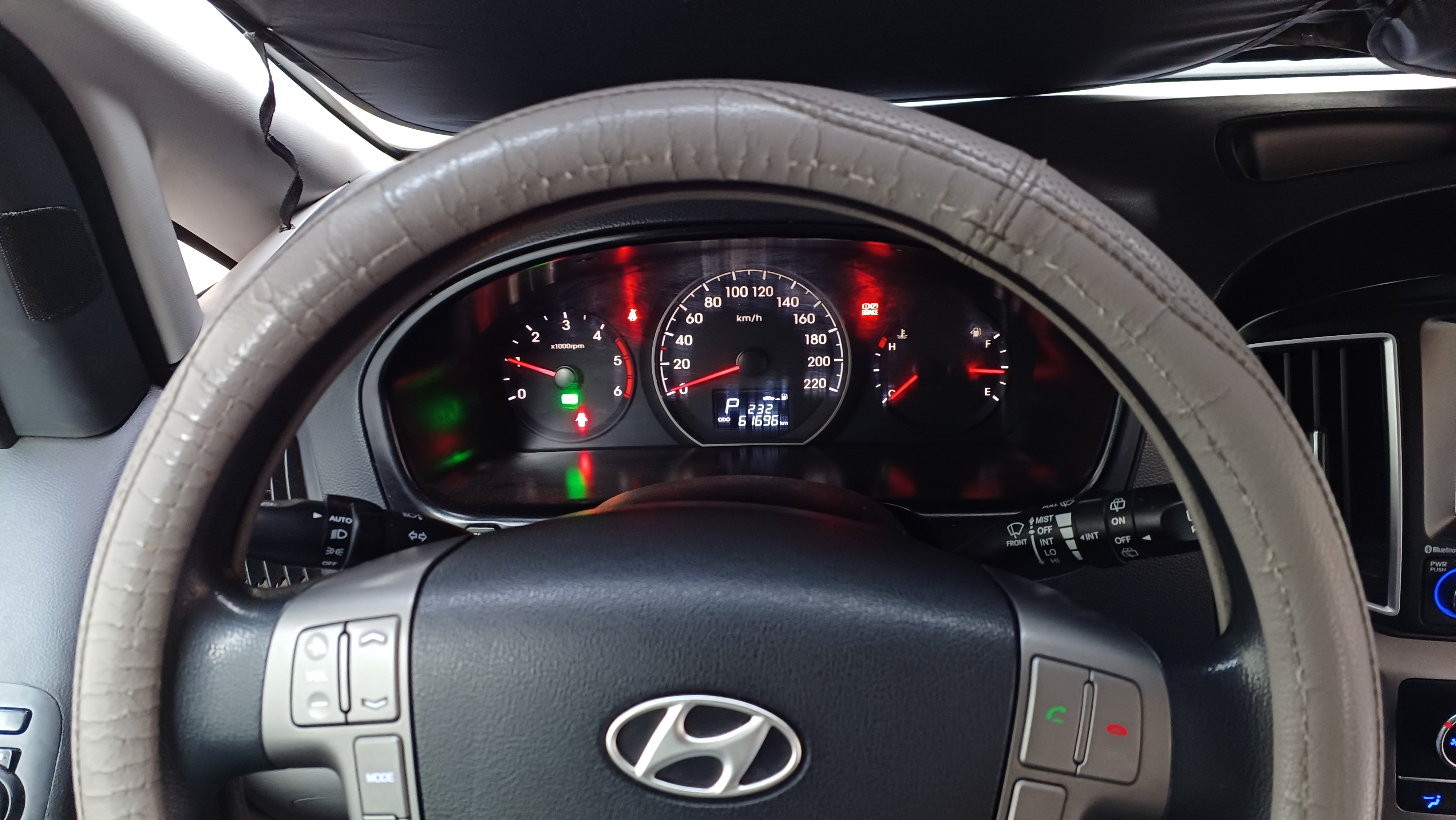 Hyundai Starex - Image