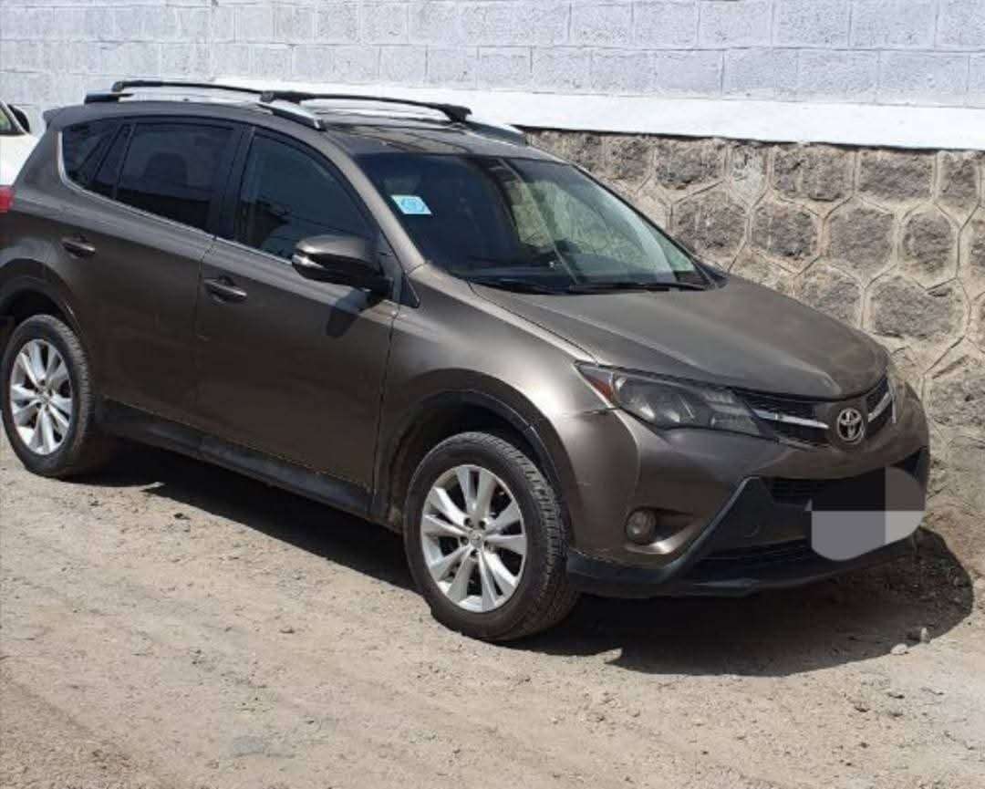Automatic Rav4,2014,excellent condition,2.4cc. - Image