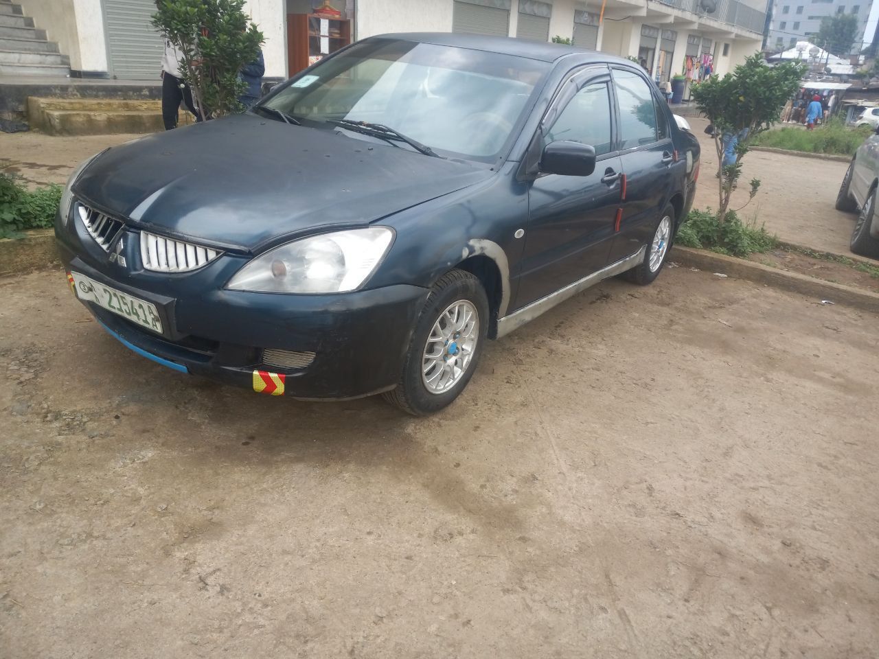 Mitsubishi lancer 2003