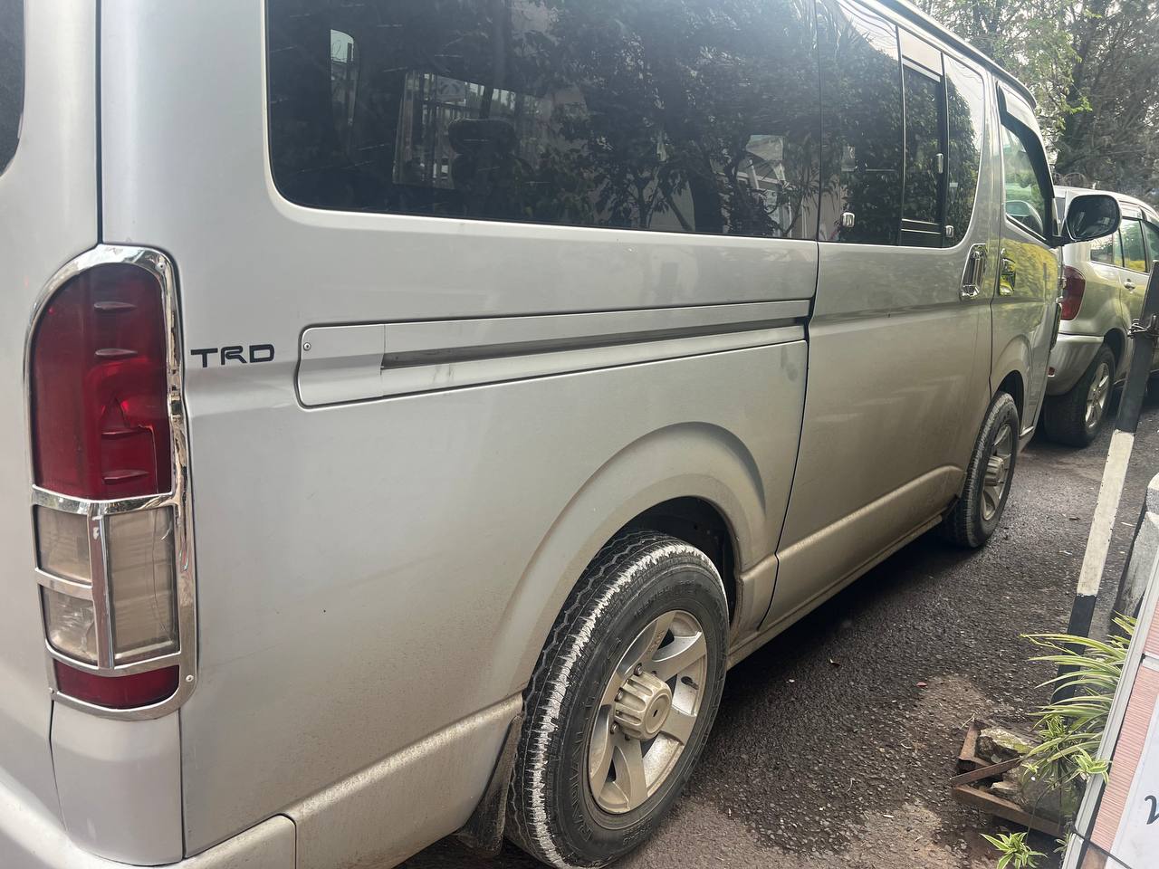 Toyota haice 2007 - Image