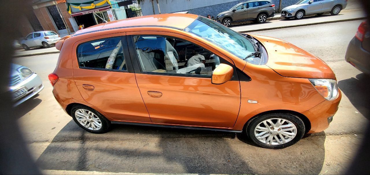 Mitsubishi Mirage - Image