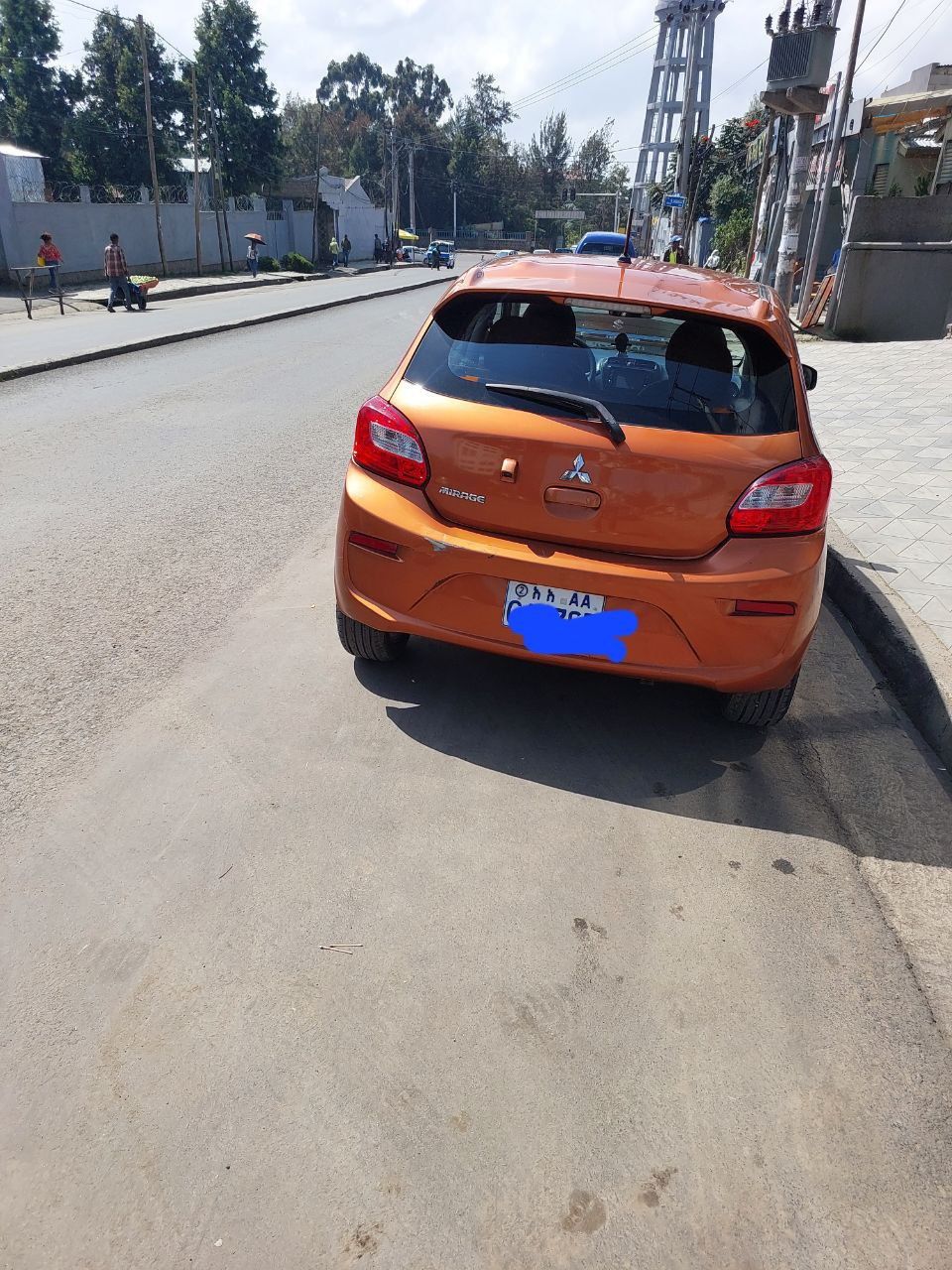 Mitsubishi Mirage - Image