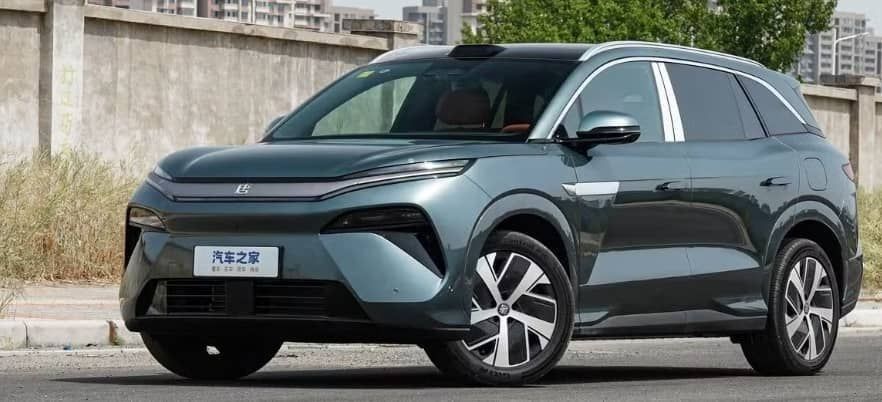 BYD TANG L EV 2025 SMART
