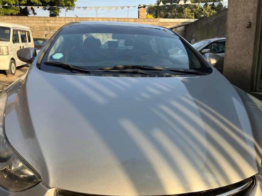 Hyundai avante 2012 - Image