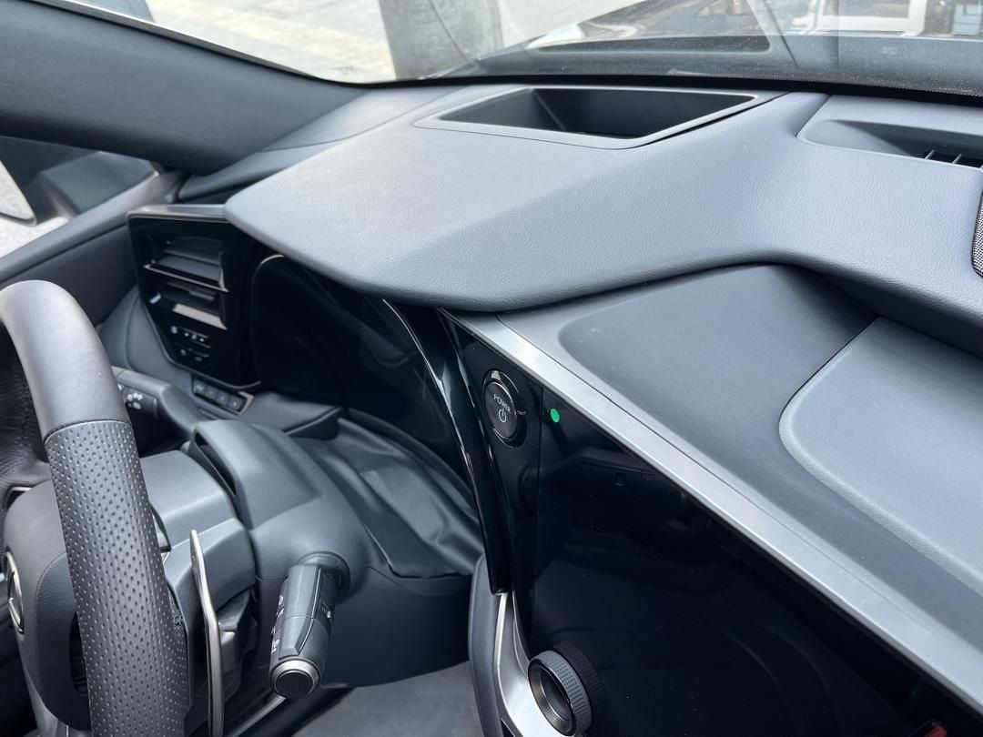 50% BANK AVAILABLE LEXUS HYBRID 2025 - Image